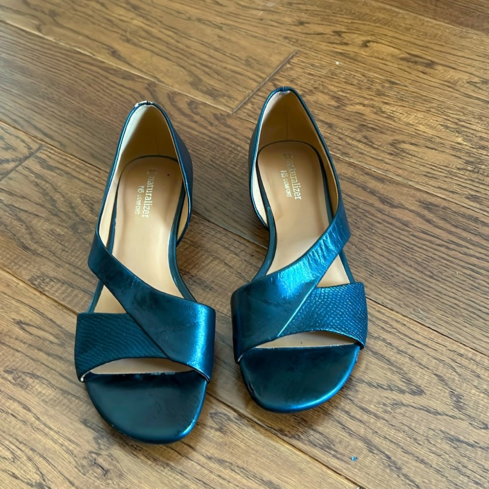 Naturalizer open toed  shoes